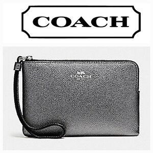 Coach Crossgrain Leather Corner Zip Wristlet #F21070 in Metallic Gunmetal